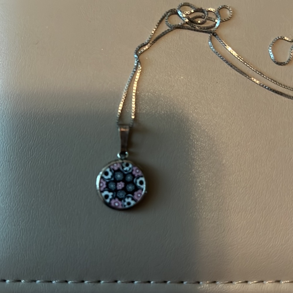 Necklace - Picture 3 of 4